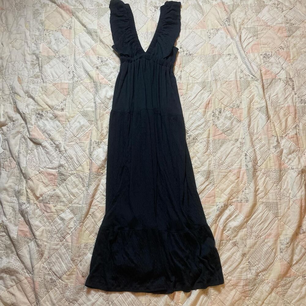 free people black whimsygoth beachy v neck pleated frilly maxi dress size xs
